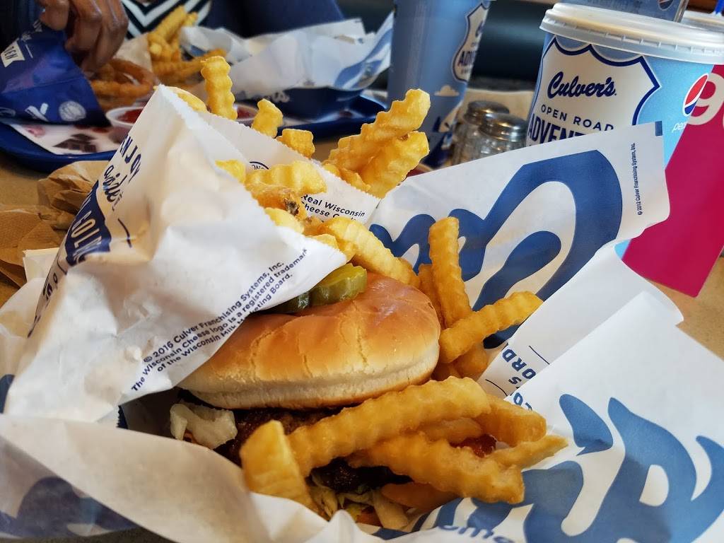 Culvers | restaurant | 700 W Twelve Mile Rd, Madison Heights, MI 48071, USA | 2485465311 OR +1 248-546-5311