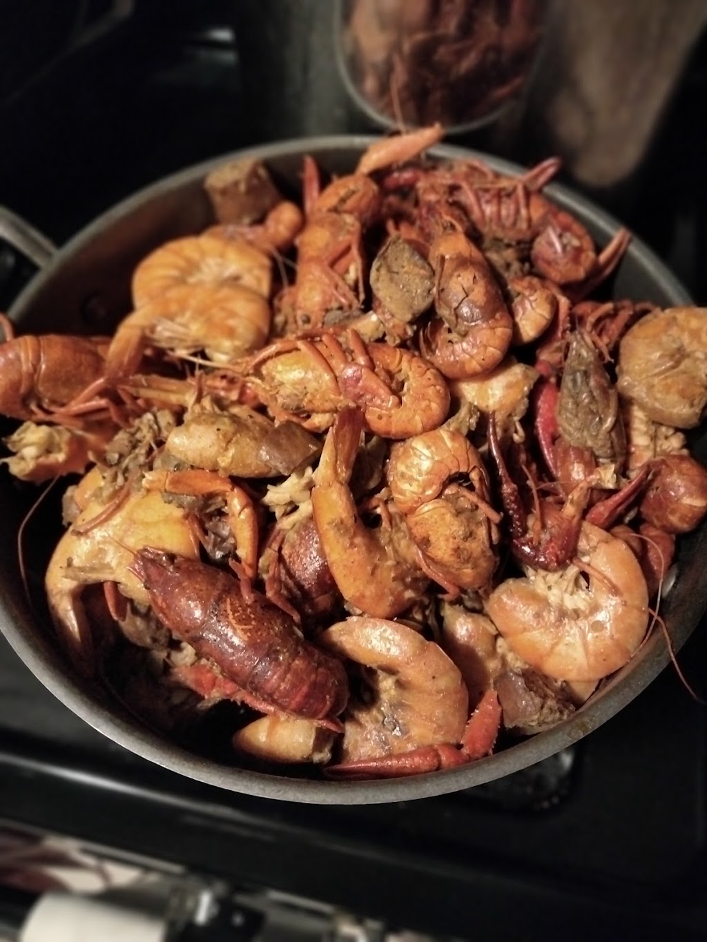 Kickin Crab | restaurant | 12130 E Carson St, Hawaiian Gardens, CA 90716, USA | 5624200111 OR +1 562-420-0111