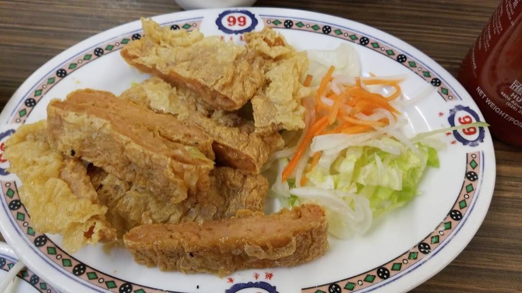 Pho Lam | restaurant | 60 Dundas St E #5a, Mississauga, ON L5A 1W4, Canada | 9058968899 OR +1 905-896-8899