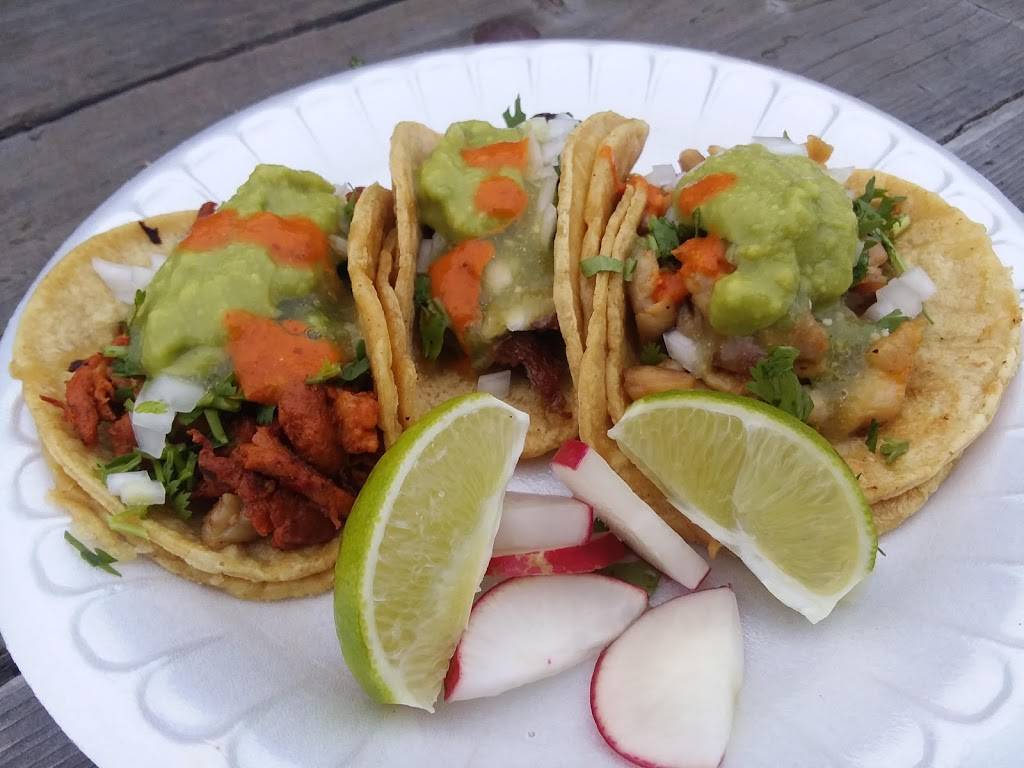 Topos Tacos | restaurant | 6555 Imperial Ave, San Diego, CA 92114, USA | 6199813369 OR +1 619-981-3369