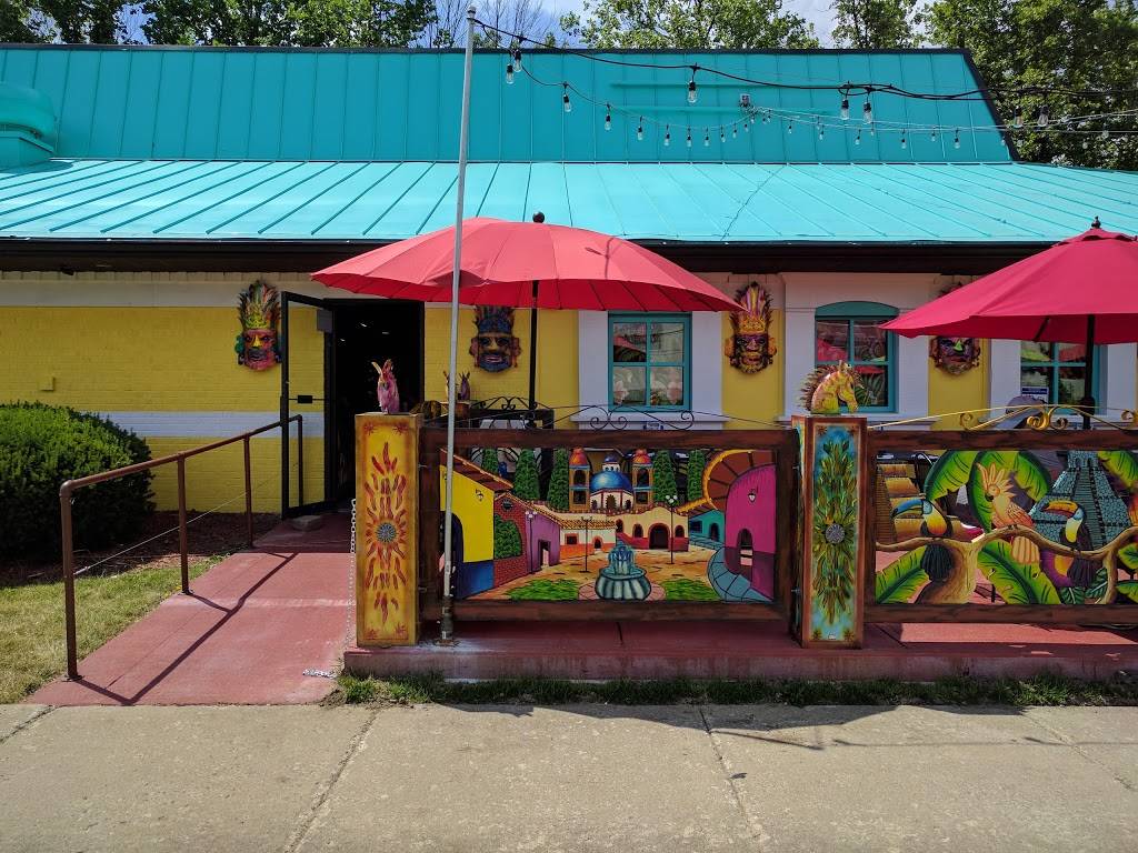 El Ranchero Mexican Restaurant | restaurant | 110 E Winslow Rd, Bloomington, IN 47401, USA | 8128221302 OR +1 812-822-1302