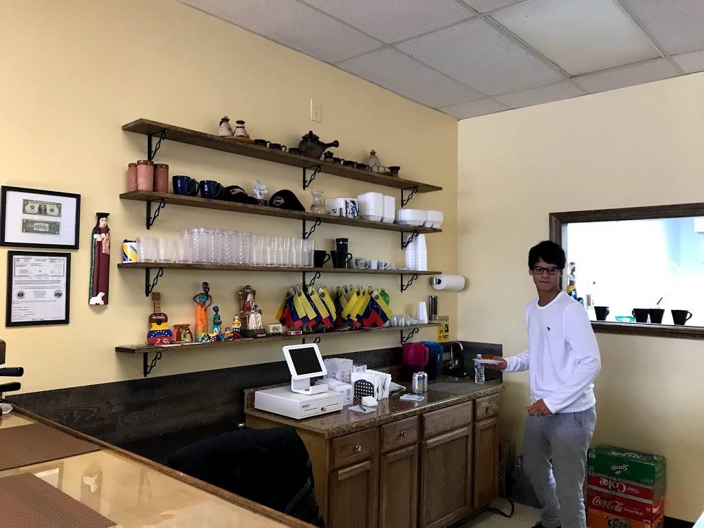 The Venezuelan Spot | restaurant | 910 Montague Ave, Greenwood, SC 29649, USA | 8644981663 OR +1 864-498-1663