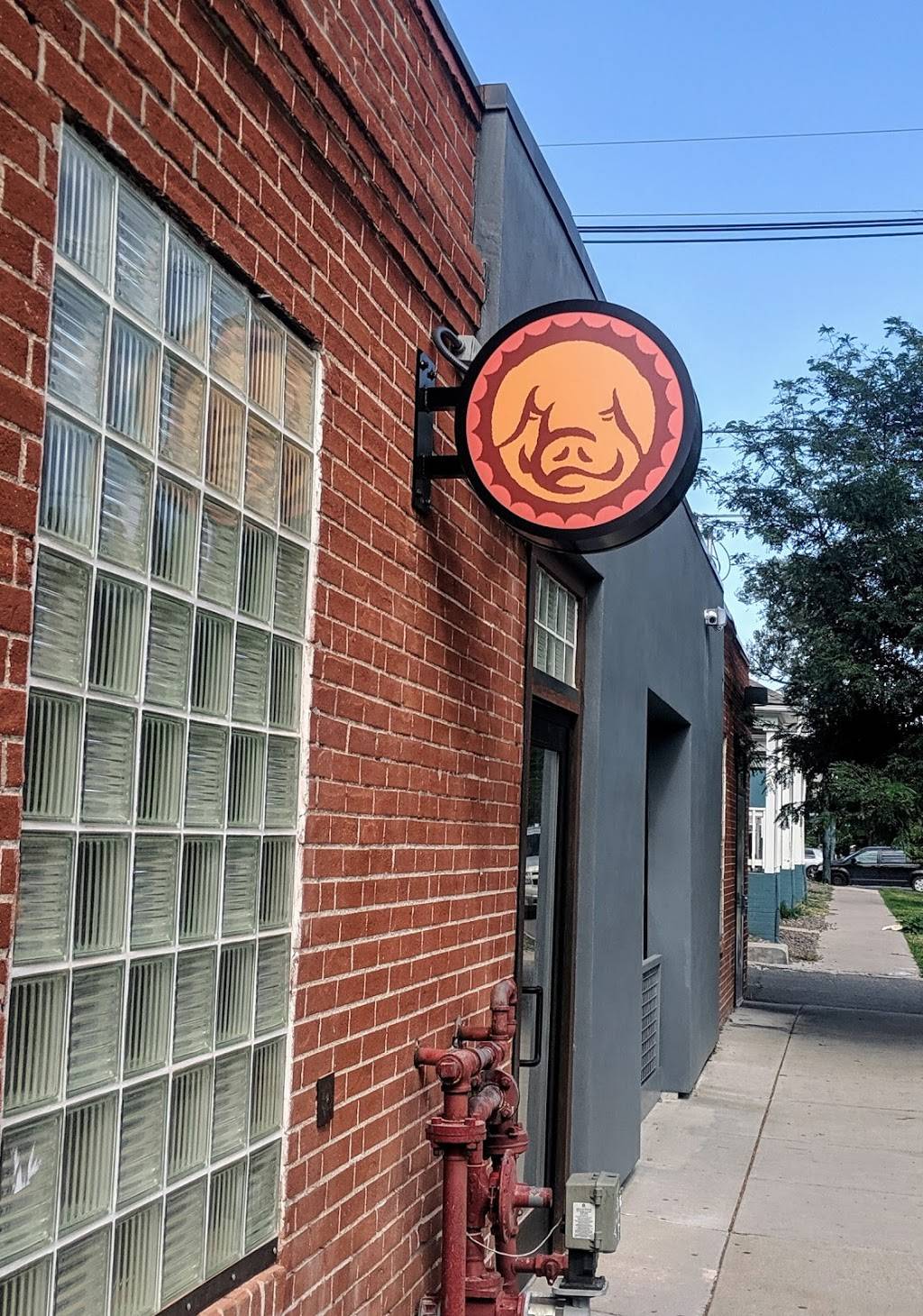 Cochino Taco | restaurant | 176 S Broadway, Denver, CO 80209, USA | 7203248859 OR +1 720-324-8859