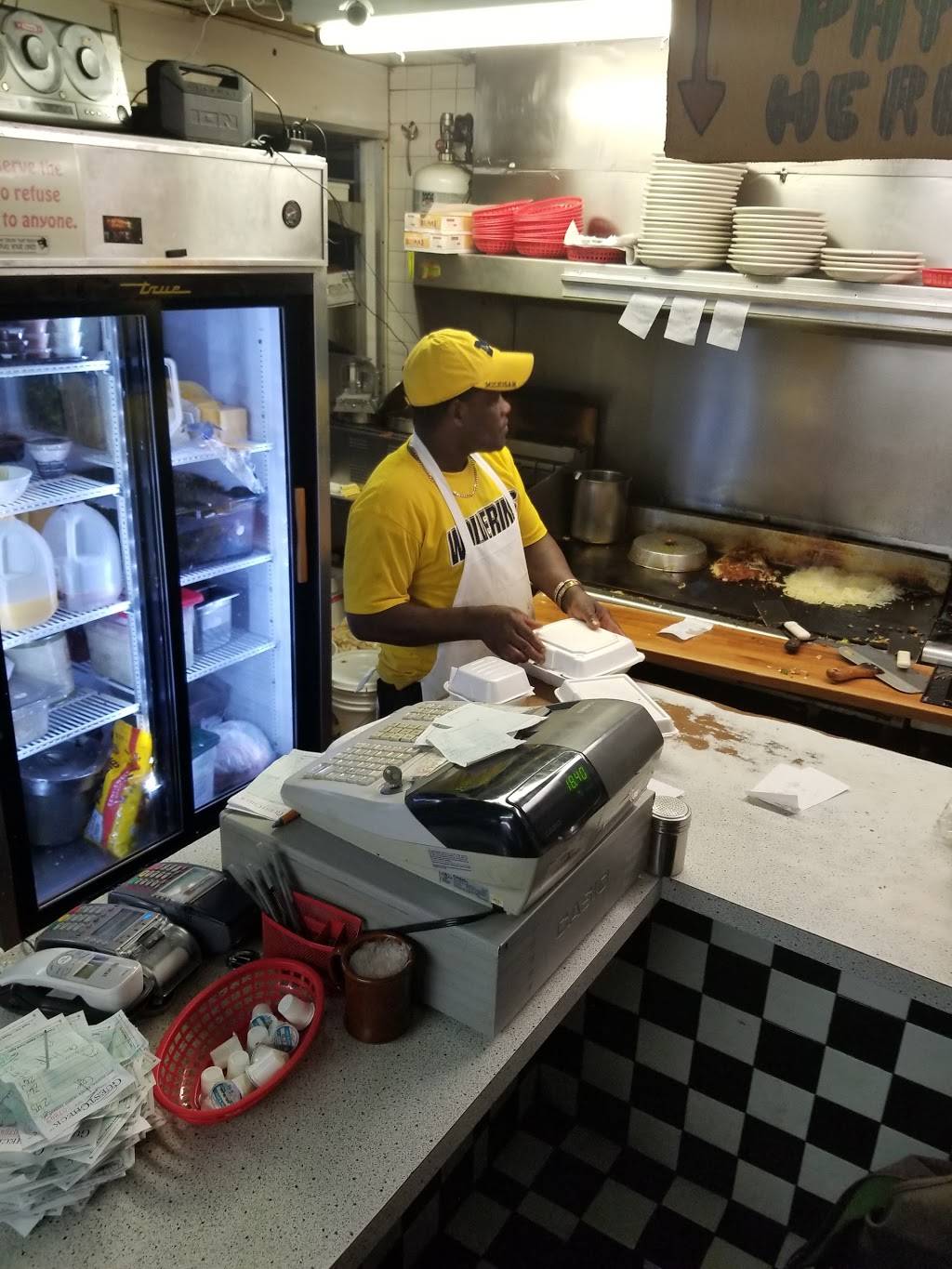 Fleetwood Diner | restaurant | 300 S Ashley St, Ann Arbor, MI 48104, USA | 7349955502 OR +1 734-995-5502