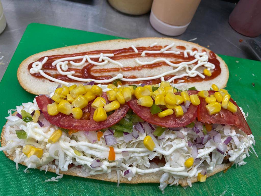 Empanadas Monumental | restaurant | 1457 Westchester Ave, The Bronx, NY 10472, USA | 3472697488 OR +1 347-269-7488