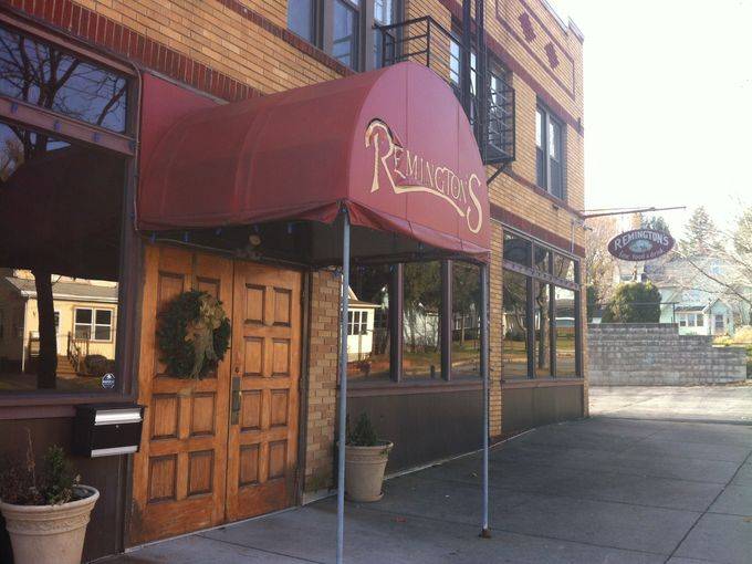 Remingtons Restaurant | restaurant | 425 Merchants Rd, Rochester, NY 14609, USA | 5854824434 OR +1 585-482-4434