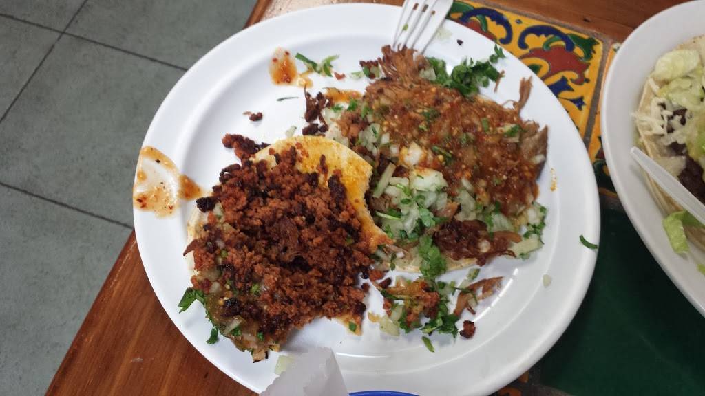 Alejandros Taqueria | restaurant | 936 Texas St, Fairfield, CA 94533, USA | 7074292155 OR +1 707-429-2155