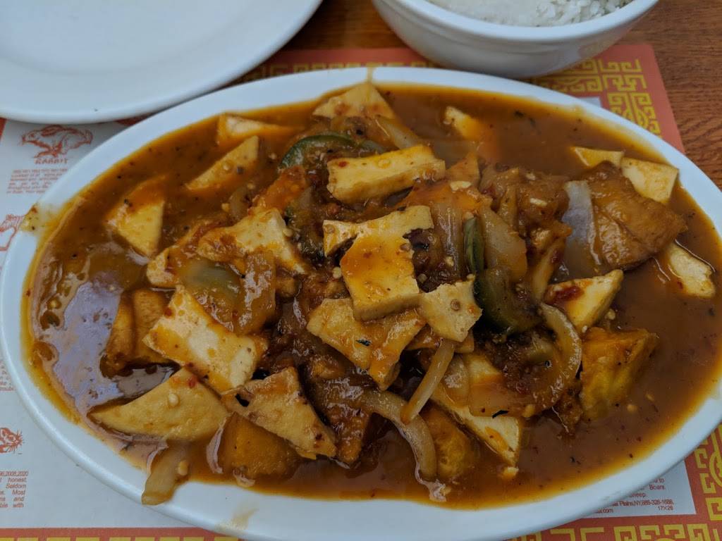 Vientiane Palace Restaurant | restaurant | 151 W Gorham St, Madison, WI 53703, USA | 6082552848 OR +1 608-255-2848