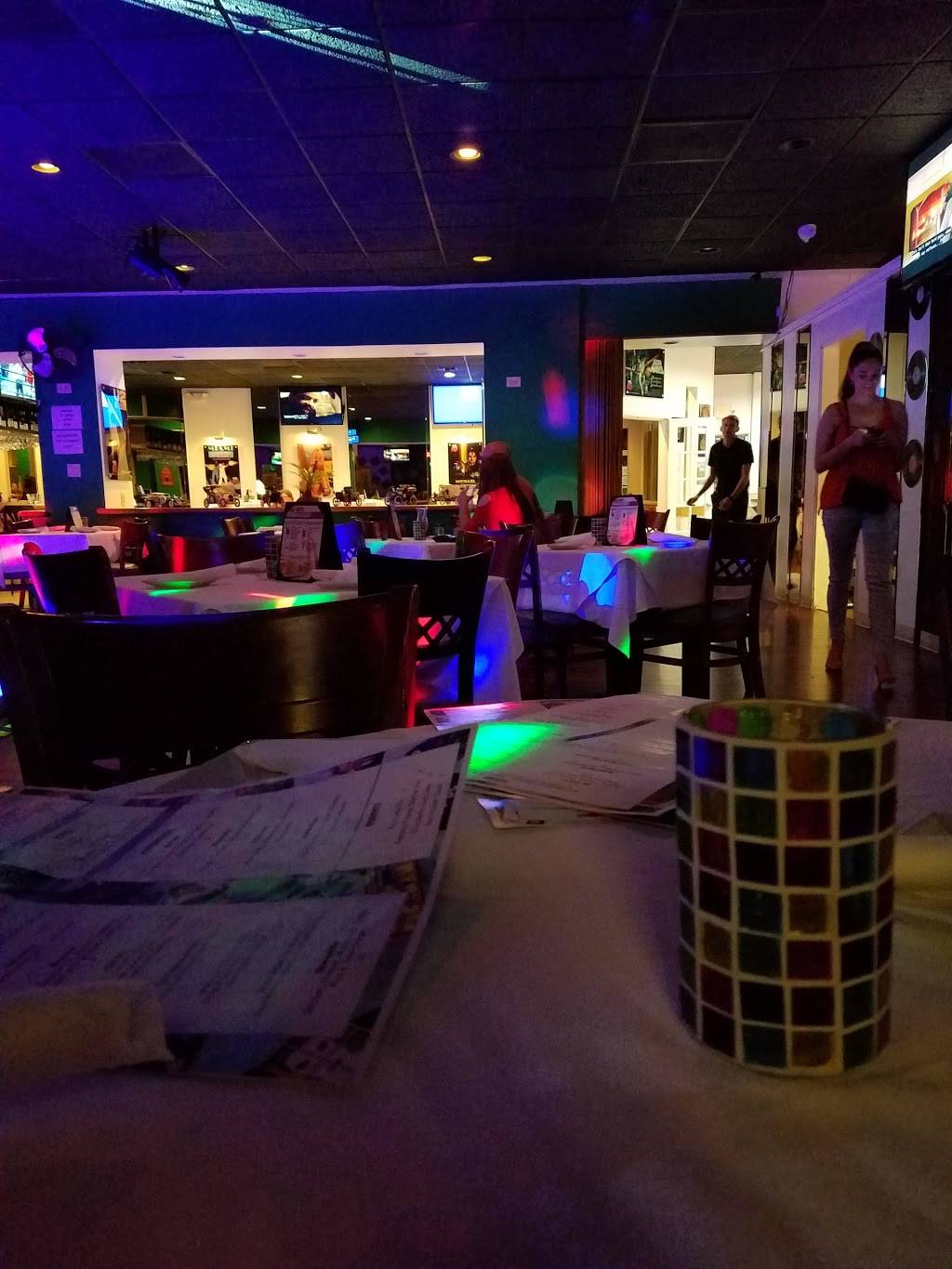 The 80s Disco Club | restaurant | 1121 S Federal Hwy, Dania Beach, FL 33004, USA | 7542222265 OR +1 754-222-2265