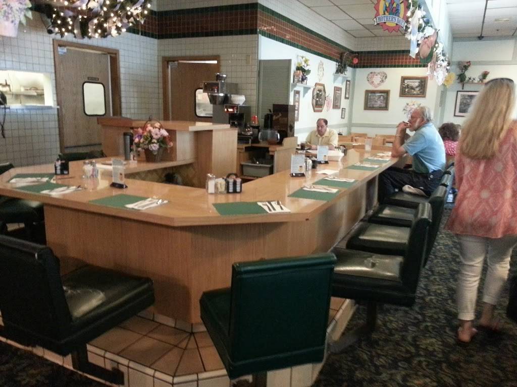 Hill Street Cafe | restaurant | 1050 S Hill Rd, Ventura, CA 93003, USA | 8056541115 OR +1 805-654-1115