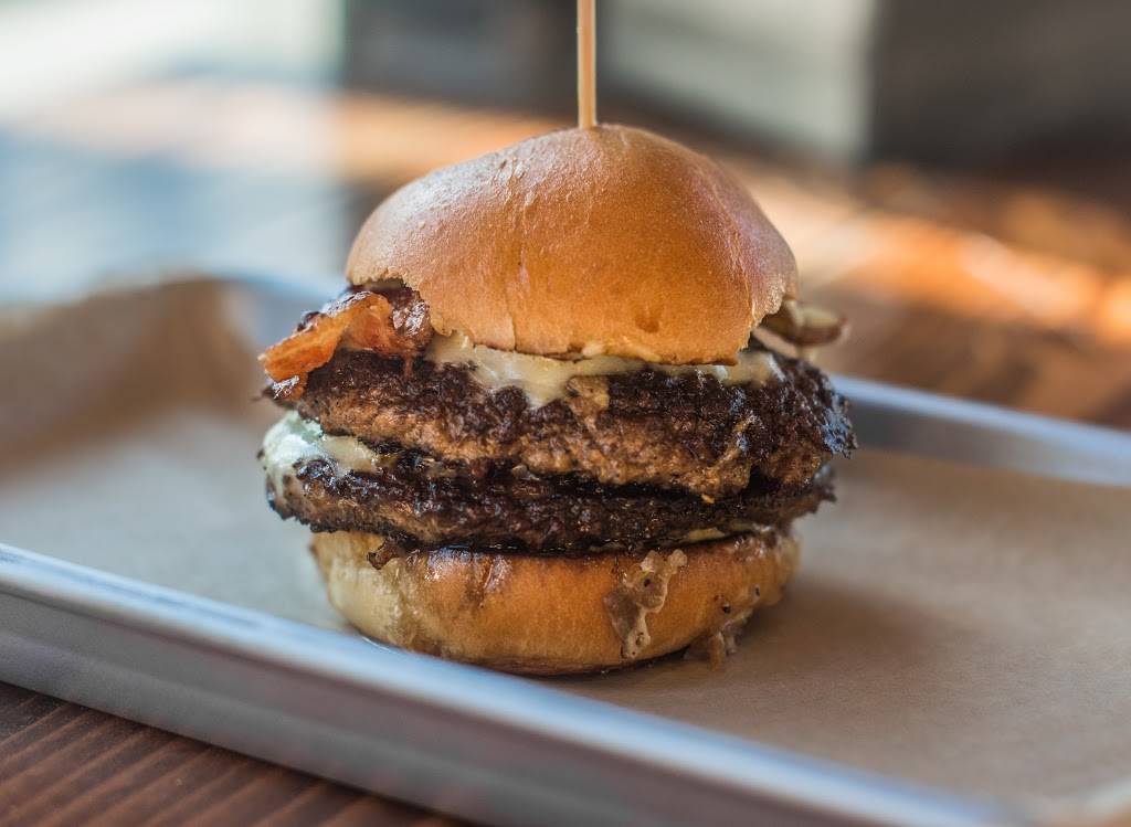 PDX Sliders Division | restaurant | 3101 SE Division St, Portland, OR 97202, USA | 5037195464 OR +1 503-719-5464