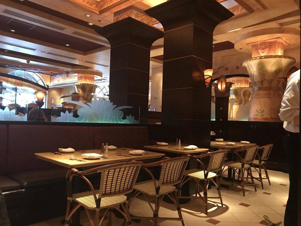 The Cheesecake Factory | restaurant | 7700 W Northwest Hwy, Dallas, TX 75225, USA | 2143734844 OR +1 214-373-4844