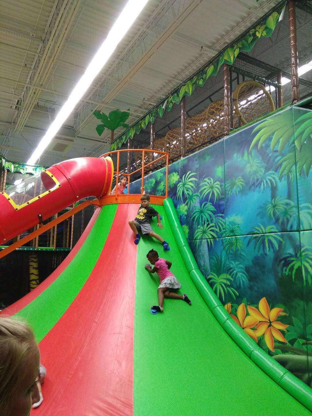 FunVille Playground and Cafe Chesapeake | cafe | 4300 Portsmouth Blvd Suite 270B, Chesapeake, VA 23321, USA | 7579679122 OR +1 757-967-9122