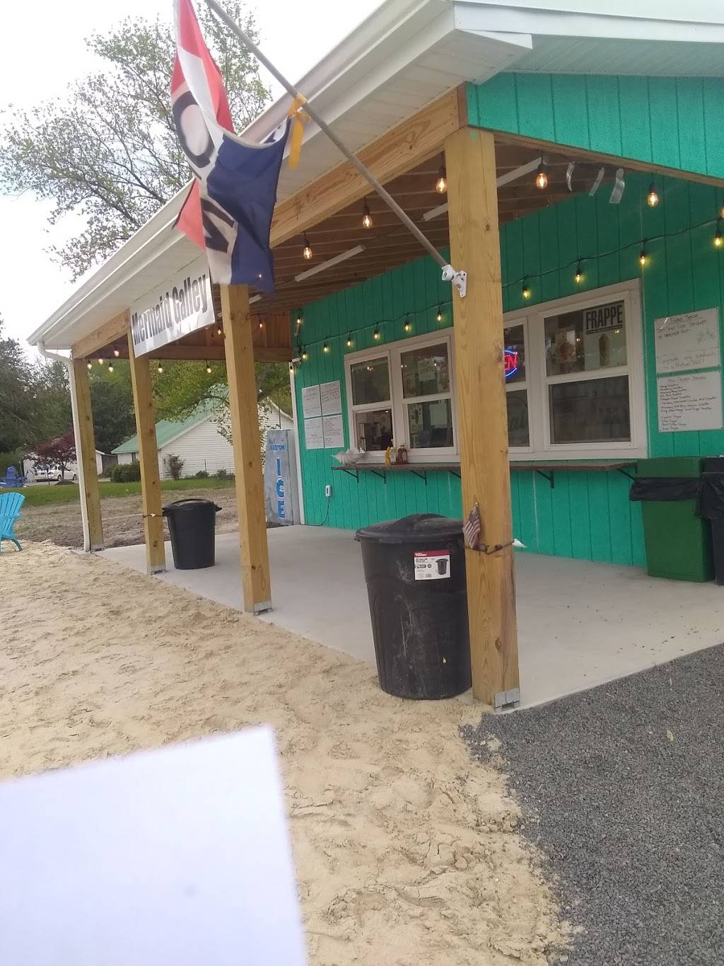 Mermaid Galley | restaurant | 35308 Atlantic Ave, Millville, DE 19967, USA | 3026042262 OR +1 302-604-2262