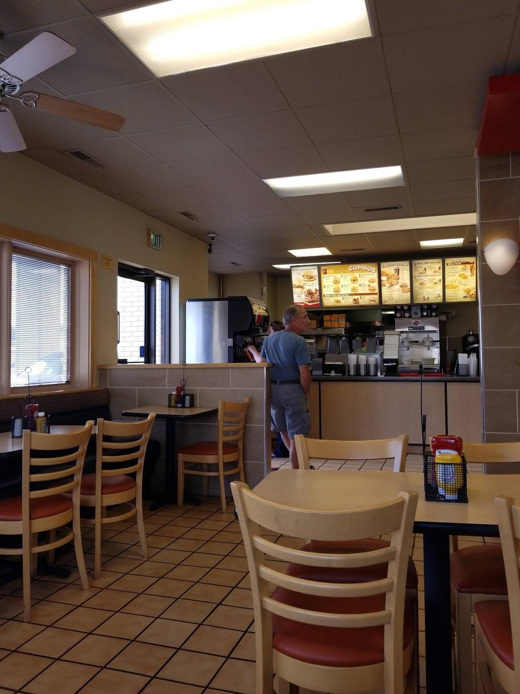 Dairy Queen Grill & Chill | restaurant | 1159 E Virginia St, Evansville, IN 47711, USA | 8124229341 OR +1 812-422-9341