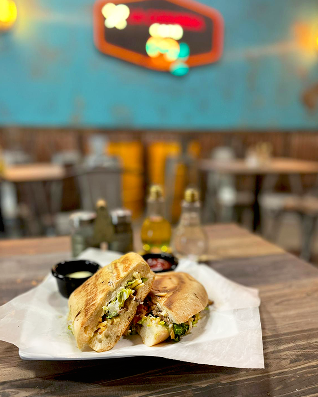 La Cotorra Café | restaurant | 1781 W 32nd Pl, Hialeah, FL 33012, USA | 7863911642 OR +1 786-391-1642