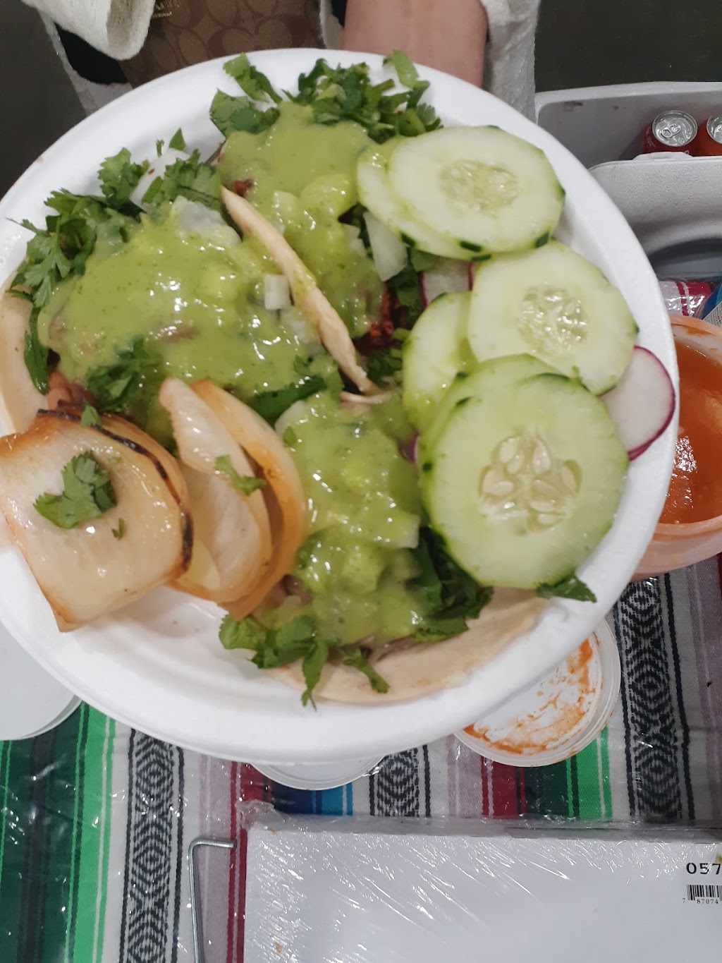 Tacos del Valle | restaurant | Lassen St, San Fernando, CA 91345, USA | 2135319786 OR +1 213-531-9786