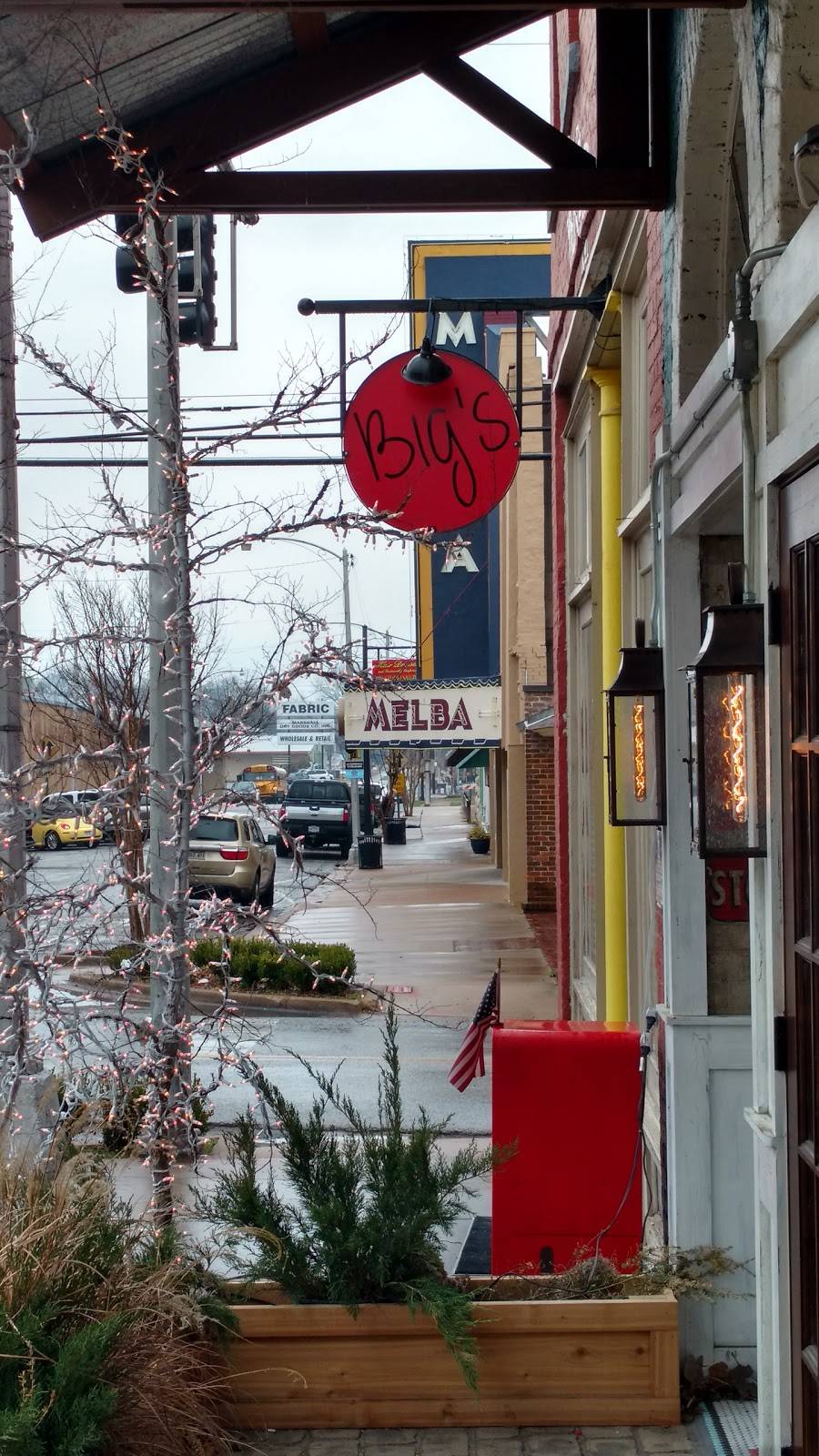 Bigs Of Batesville | restaurant | 101 E Main St, Batesville, AR 72501, USA | 8705694986 OR +1 870-569-4986