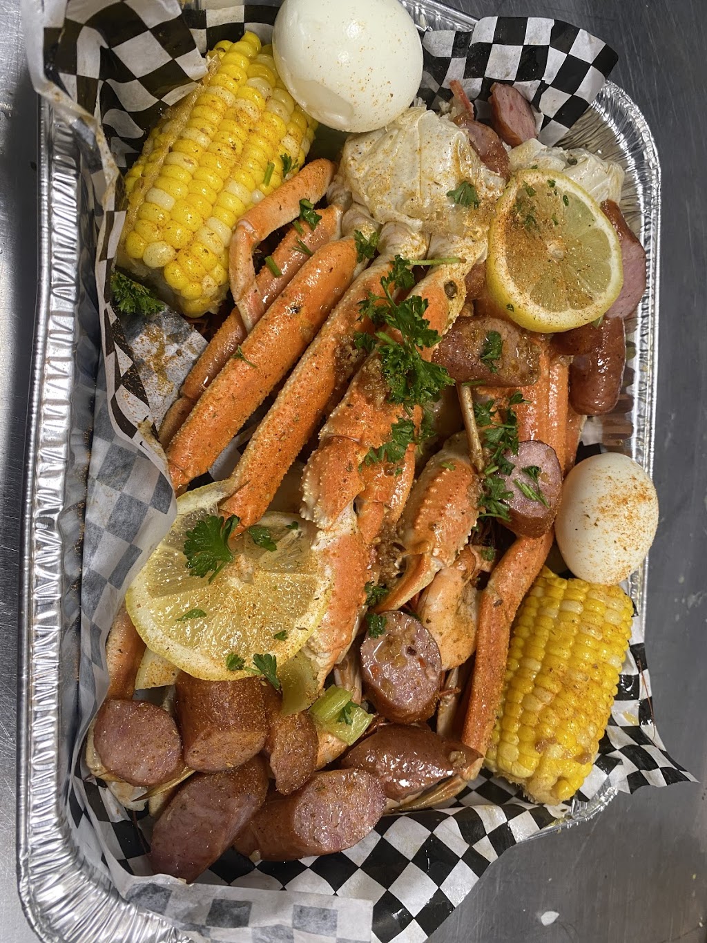 Babez Seafood Bucket | restaurant | 225 Earl Garrett St, Kerrville, TX 78028, USA | 8308950592 OR +1 830-895-0592