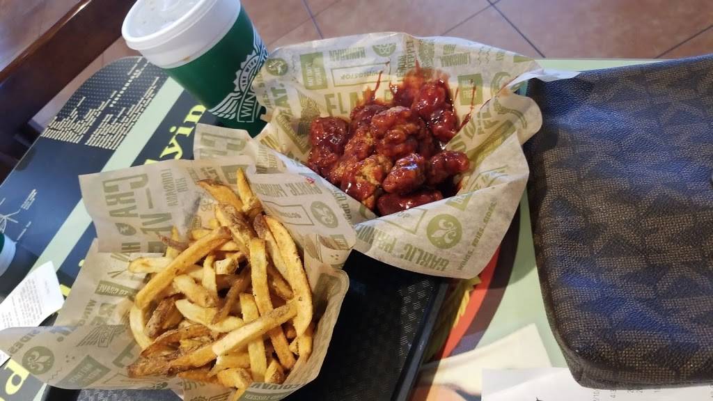 Wingstop | restaurant | 9765 Sierra Ave, Fontana, CA 92335, USA | 9094527355 OR +1 909-452-7355