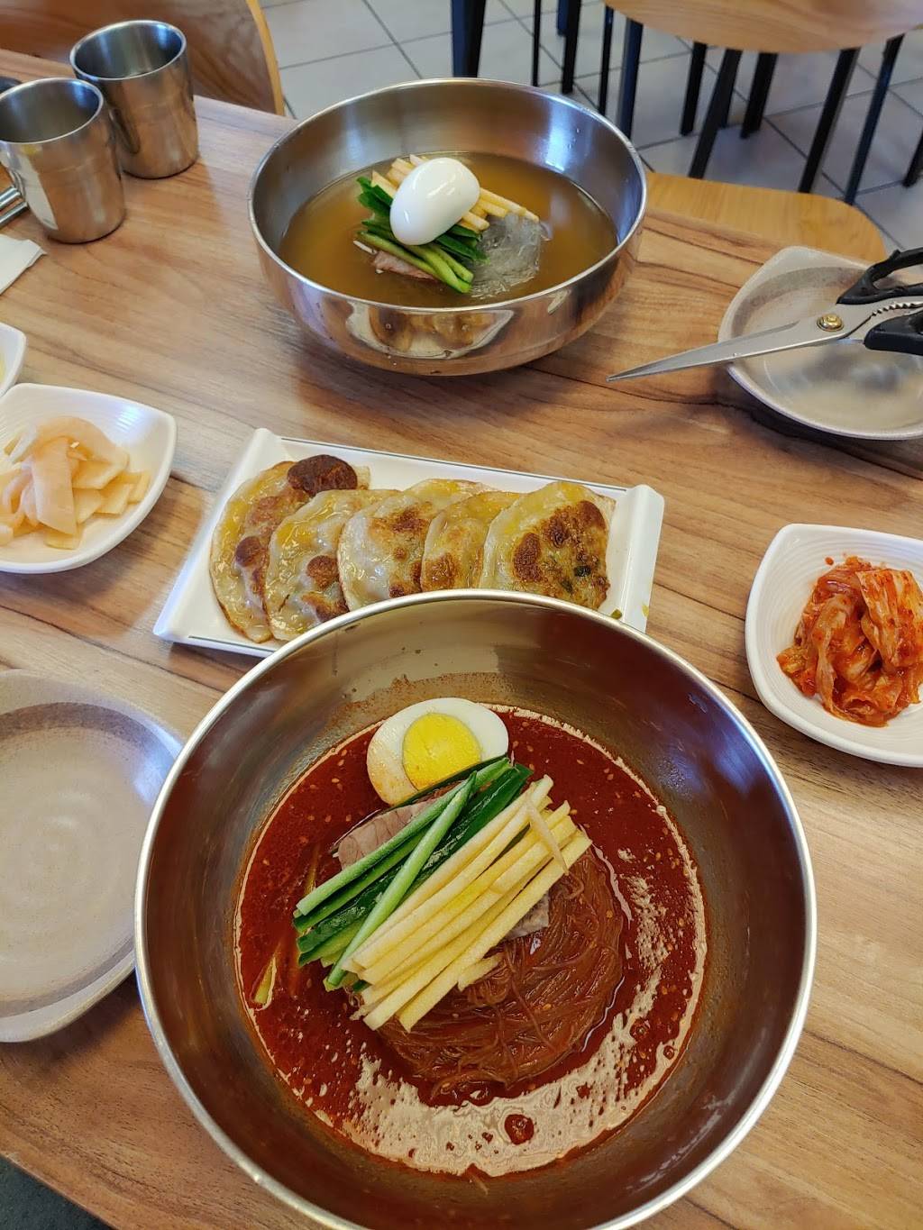 Daebak Wang Mandoo Korean Dumplings | restaurant | 33100 Pacific Hwy S #5, Federal Way, WA 98003, USA | 2535179548 OR +1 253-517-9548