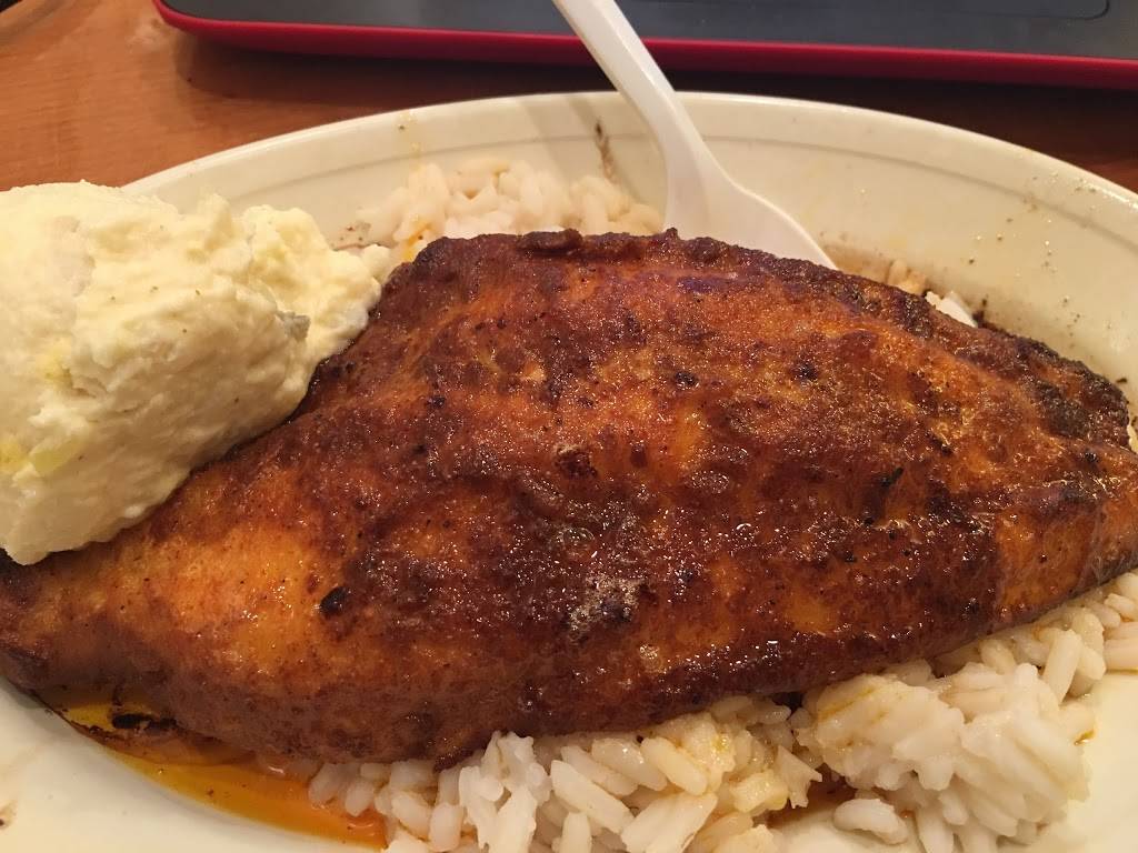 Catfish Corner Express | restaurant | 11805 Renton Ave S, Seattle, WA 98178, USA | 2067357084 OR +1 206-735-7084