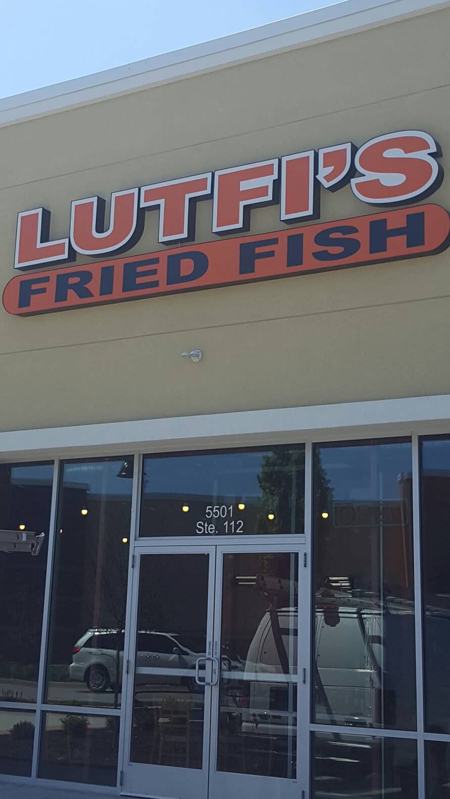 Lutfis Fried Fish | restaurant | 9120 E State Rte 350, Raytown, MO 64133, USA | 8167379599 OR +1 816-737-9599