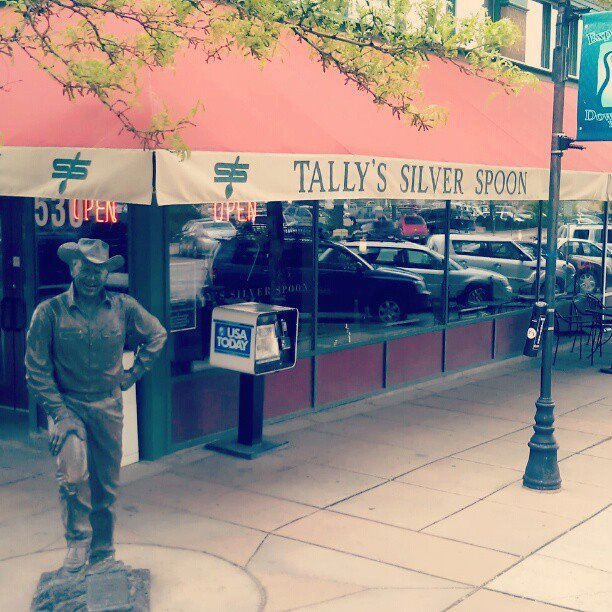 Tallys Silver Spoon | restaurant | 530 6th St, Rapid City, SD 57701, USA | 6053427621 OR +1 605-342-7621