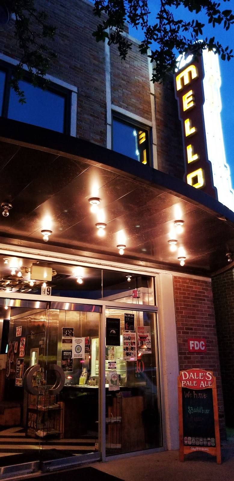 Mellow Mushroom | meal takeaway | 19 Magnolia Rd, Charleston, SC 29407, USA | 8437474992 OR +1 843-747-4992