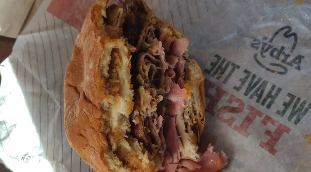 Arbys | restaurant | 1680 N Hwy 77, Waxahachie, TX 75165, USA | 4695706860 OR +1 469-570-6860