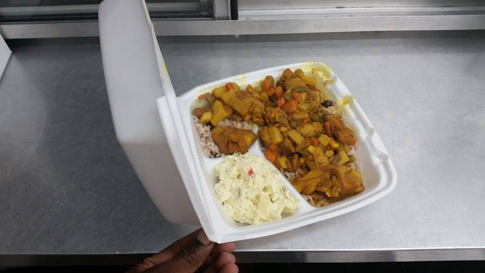 Jamaican jerk hut | restaurant | 112 E Dunklin St, Jefferson City, MO 65101, USA | 5736946086 OR +1 573-694-6086