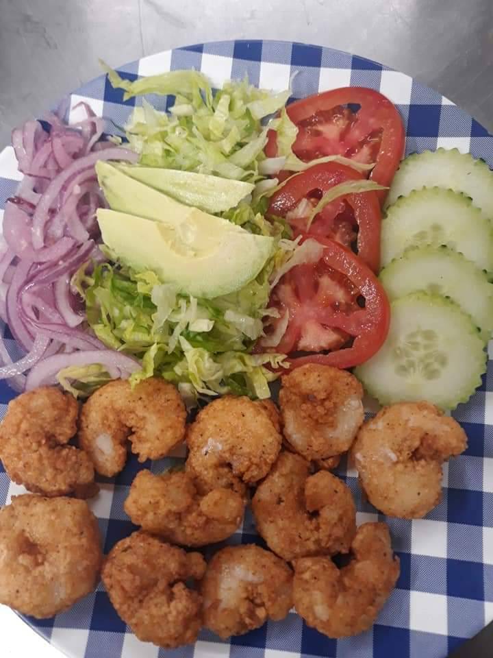 La Chismosa Mariscos | restaurant | 1401 Eraste Landry Rd, Lafayette, LA 70506, USA | 3374438024 OR +1 337-443-8024