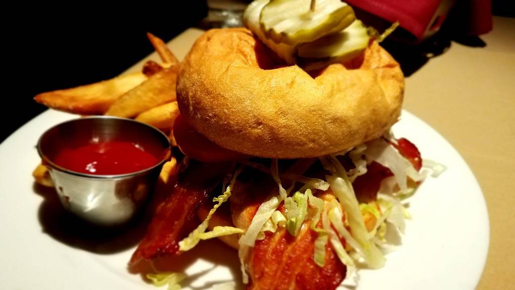 Cabin Club | restaurant | 30651 Detroit Rd, Westlake, OH 44145, USA | 4408997111 OR +1 440-899-7111