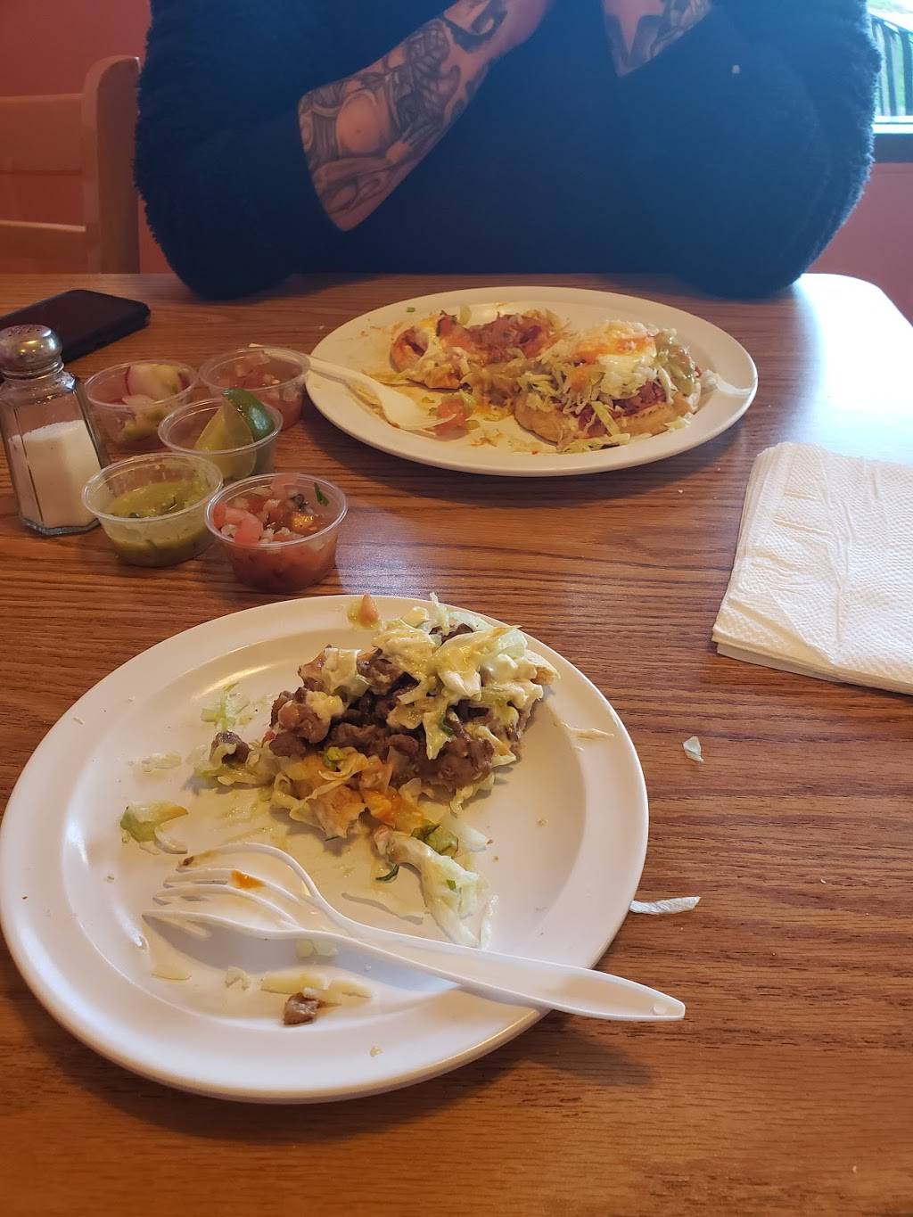 Taqueria 3 Hermanos 2 | restaurant | 3069 Jefferson St, Napa, CA 94558, USA | 7072588443 OR +1 707-258-8443