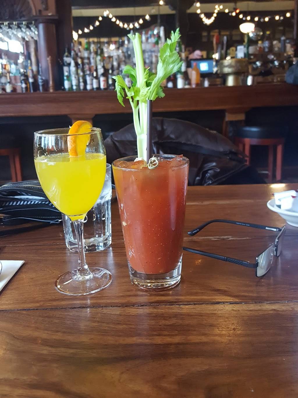 Endolyne Joes | restaurant | 9261 45th Ave SW, Seattle, WA 98136, USA | 2069375637 OR +1 206-937-5637