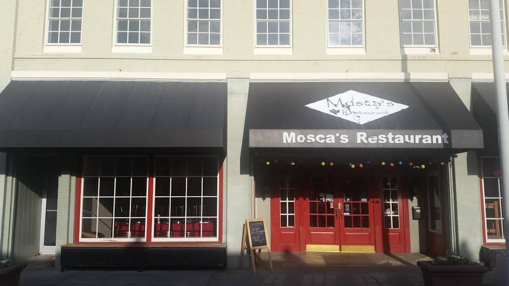 Moscas Italian Restaurant | restaurant | 3402 S Church St, Burlington, NC 27215, USA | 3365851911 OR +1 336-585-1911