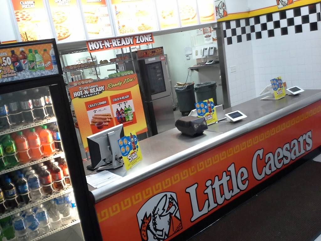 Little Caesars Pizza | meal takeaway | 16477 Bernardo Center Dr, San Diego, CA 92128, USA | 8584857800 OR +1 858-485-7800