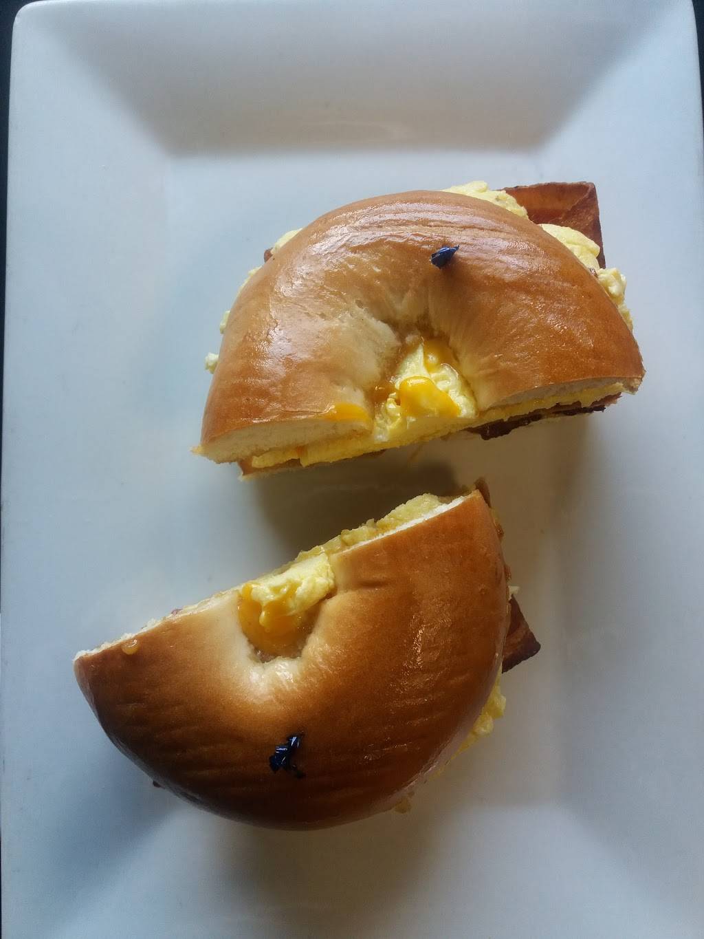 Larsens | restaurant | 508 Bergen Ave, Jersey City, NJ 07304, USA | 2014322222 OR +1 201-432-2222