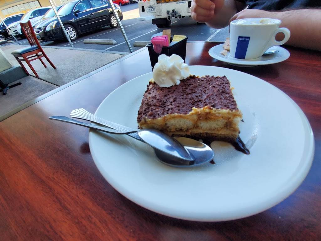 Spaghetty Western | restaurant | 10690 Southern Highlands Pkwy #103, Las Vegas, NV 89141, USA | 7028344611 OR +1 702-834-4611