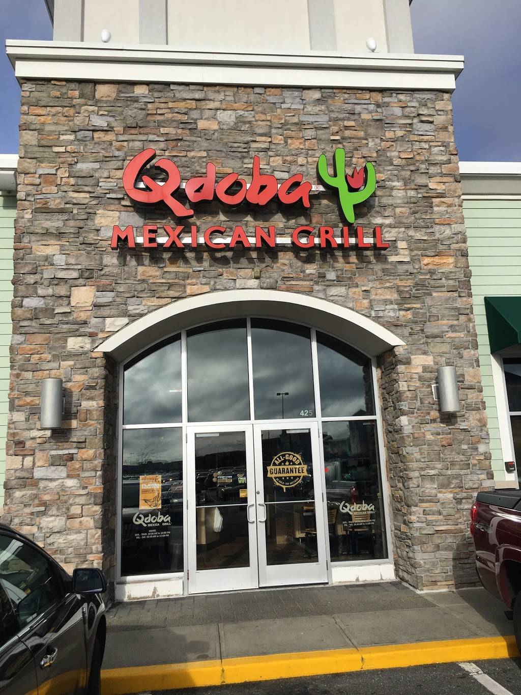 QDOBA Mexican Eats | restaurant | 70 MA-146 Ste 425, Millbury, MA 01527, USA | 5088650500 OR +1 508-865-0500