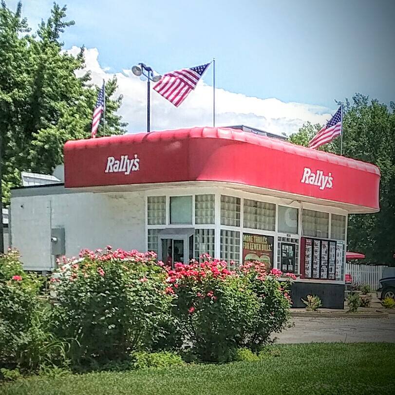 Rallys | restaurant | 826 1st Capitol Dr, St Charles, MO 63301, USA | 6368964559 OR +1 636-896-4559