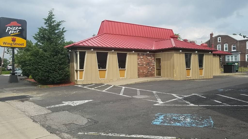 Pizza Hut | restaurant | 6613 Frankford Ave, Philadelphia, PA 19135, USA | 2153310830 OR +1 215-331-0830