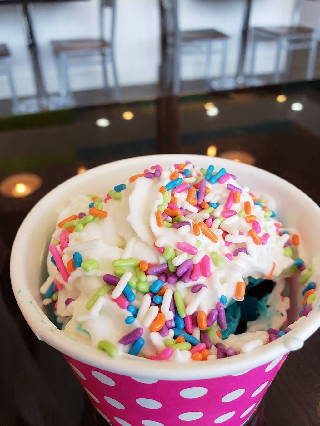 Frisbies Dairy Barn | restaurant | 951 Farmington Ave, New Britain, CT 06053, USA | 8603572520 OR +1 860-357-2520