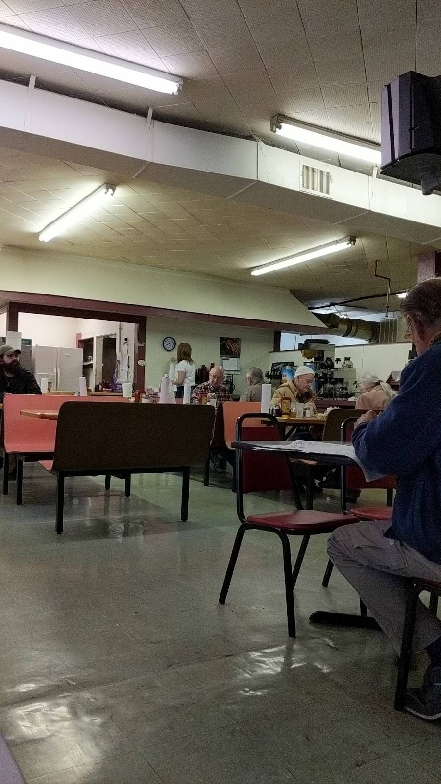 Kathys Family Restaurant | restaurant | 702 Hatcher Ln, Columbia, TN 38401, USA | 9315400779 OR +1 931-540-0779