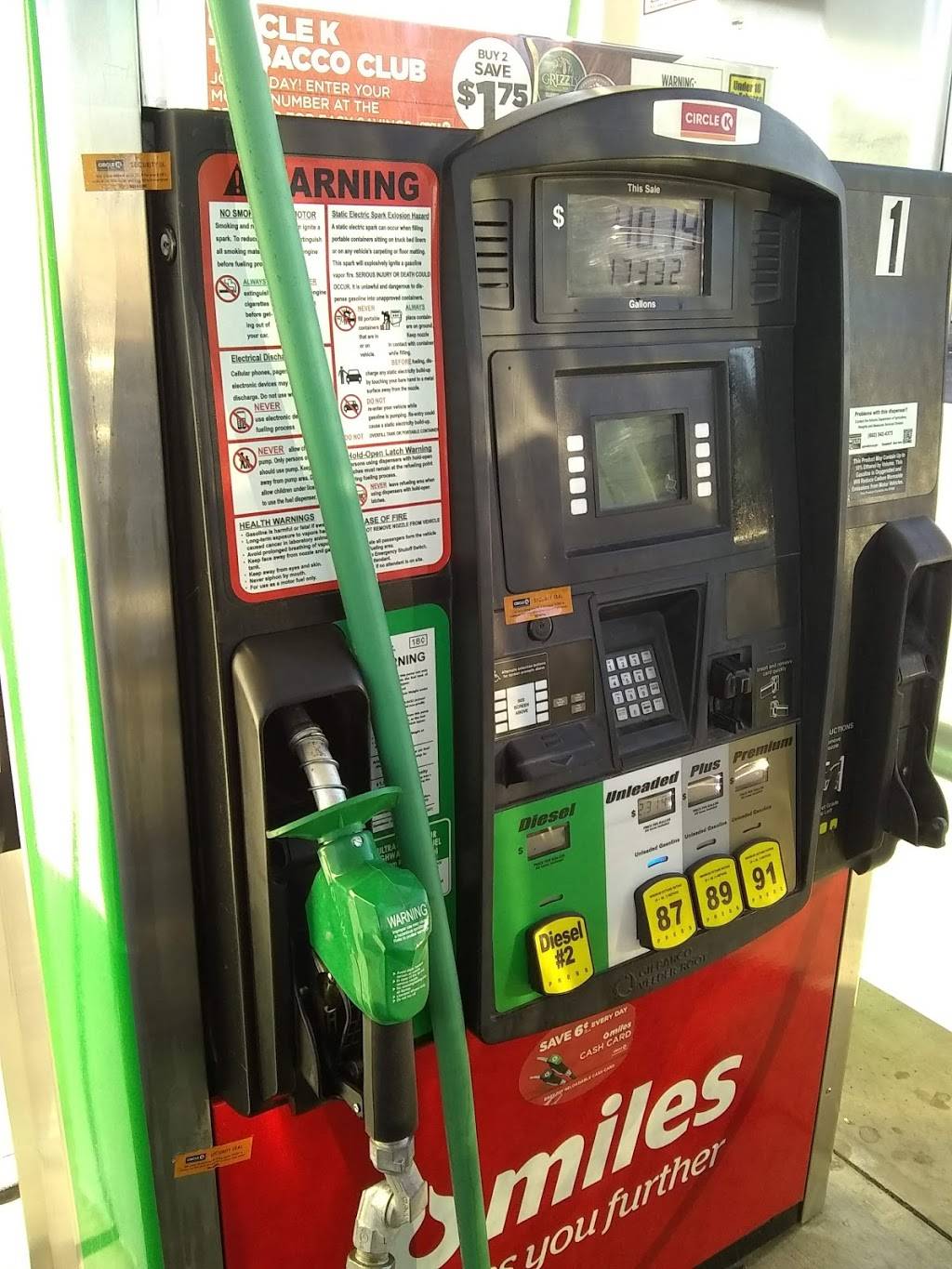 Circle K | meal takeaway | 1555 W Valencia Rd, Tucson, AZ 85746, USA | 5202941084 OR +1 520-294-1084