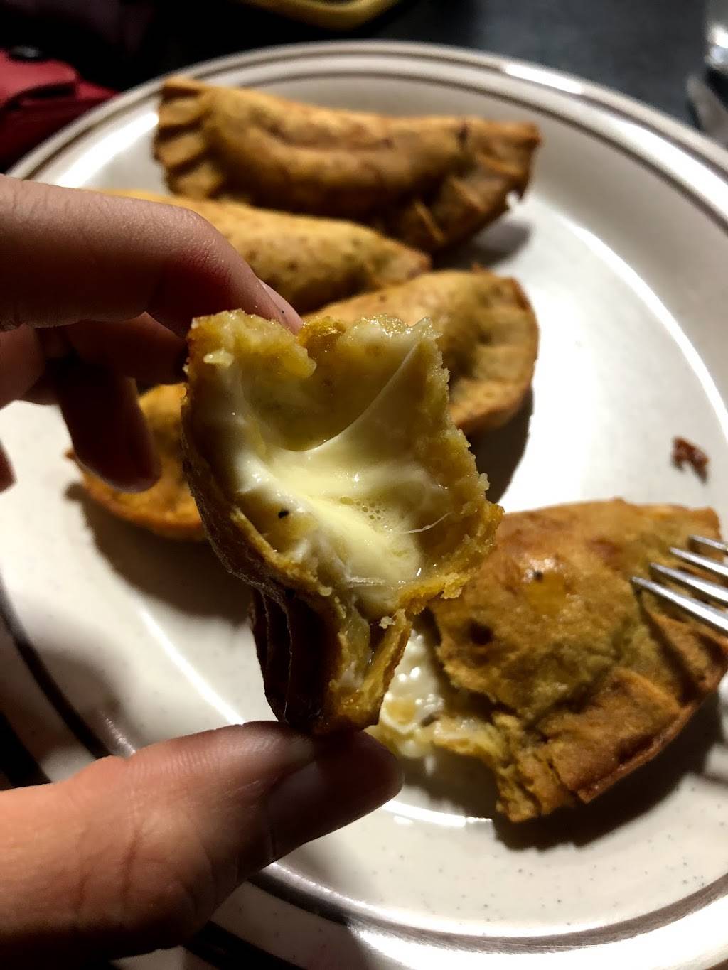 Antojitos Ecuatorianos 2 | restaurant | 2535 36th Ave, Astoria, NY 11106, USA | 7189377344 OR +1 718-937-7344