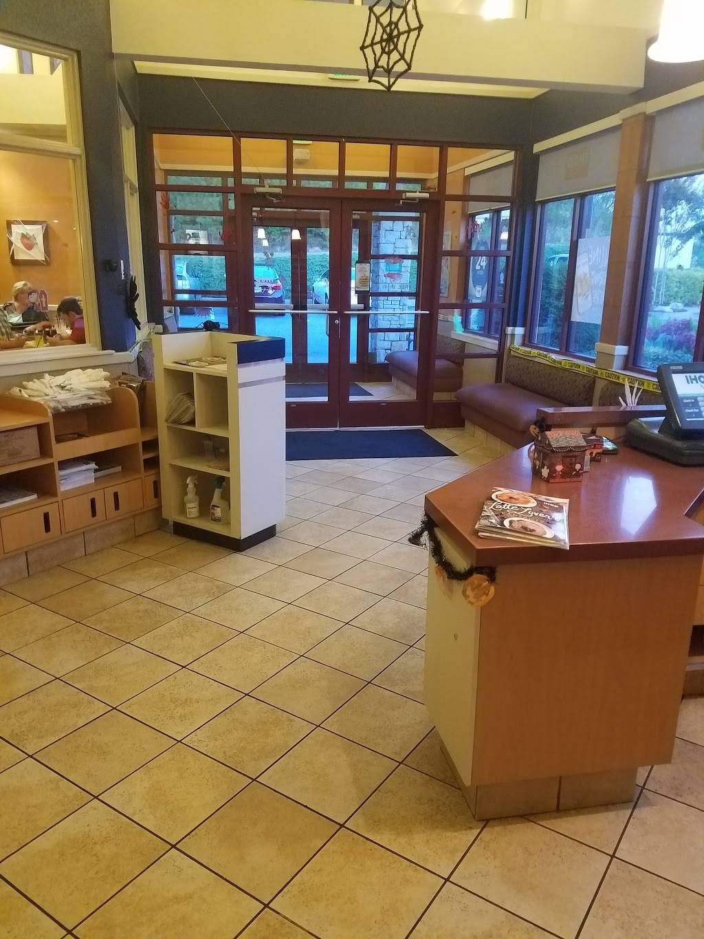 IHOP | restaurant | 640 E Main St, Cartersville, GA 30121, USA | 7703863539 OR +1 770-386-3539