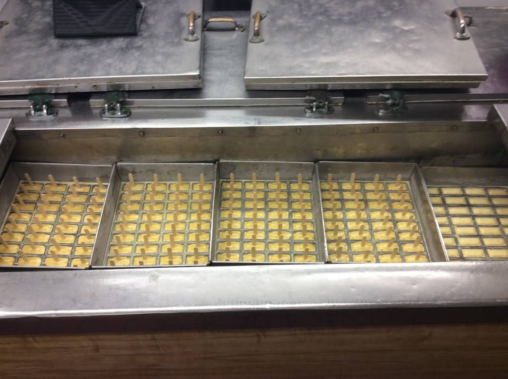 Las 3 Abejas | restaurant | 3614 E 106th St, Chicago, IL 60617, USA | 7732176965 OR +1 773-217-6965