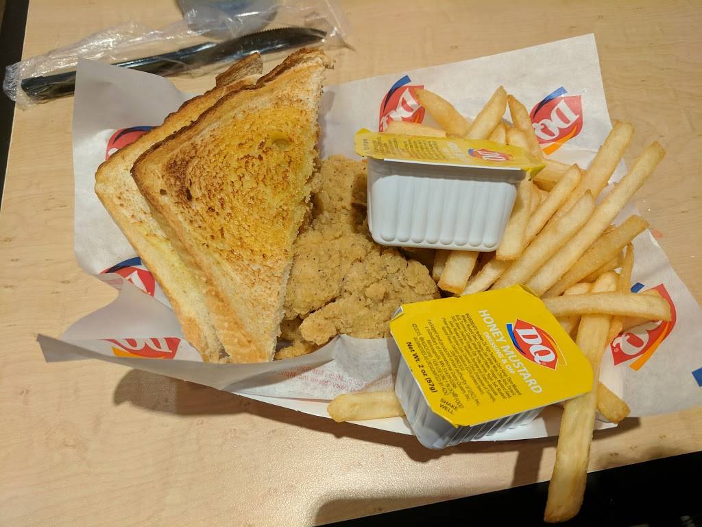 Dairy Queen Grill & Chill | restaurant | 3251 Colonial Blvd, Fort Myers, FL 33966, USA | 2399316555 OR +1 239-931-6555