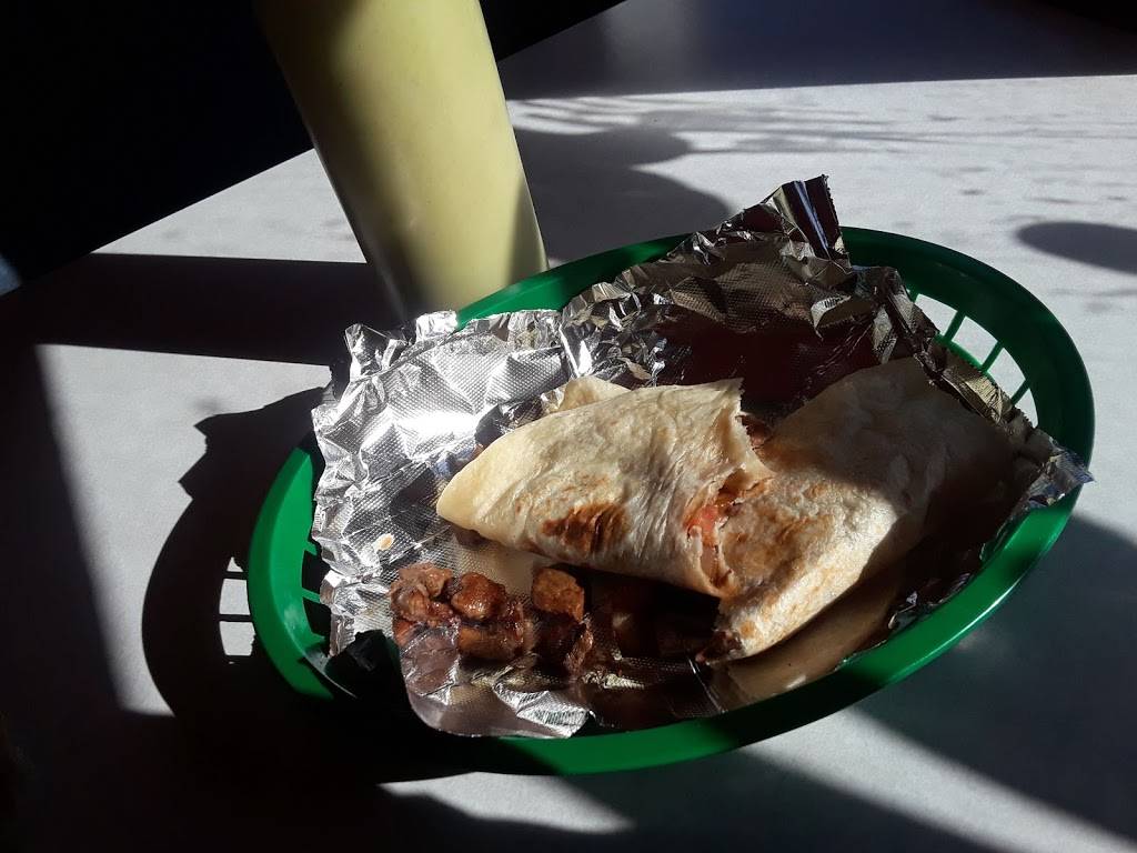 Willies Burritos | restaurant | 6106 St John Ave, Kansas City, MO 64123, USA | 8169165228 OR +1 816-916-5228